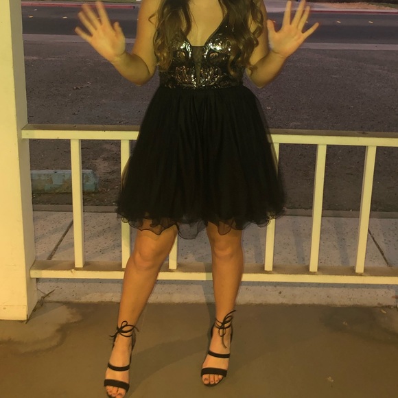 Sequined Mini Formal Dress - Picture 6 of 7